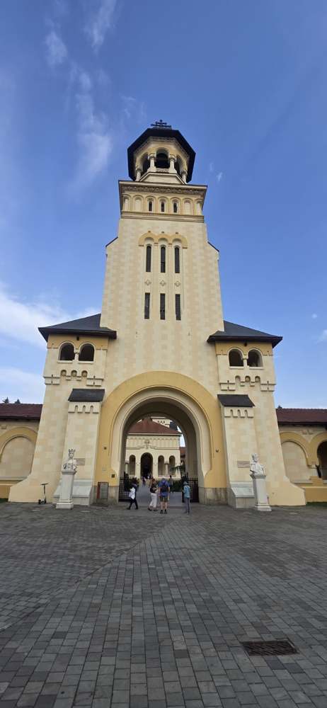 tur ghidat în Alba Iulia și Cetatea Alba Carolina